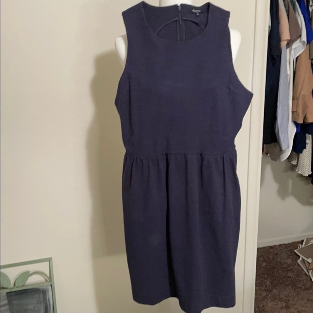 Madewell Navy Blue Stretch 2 pocket dress